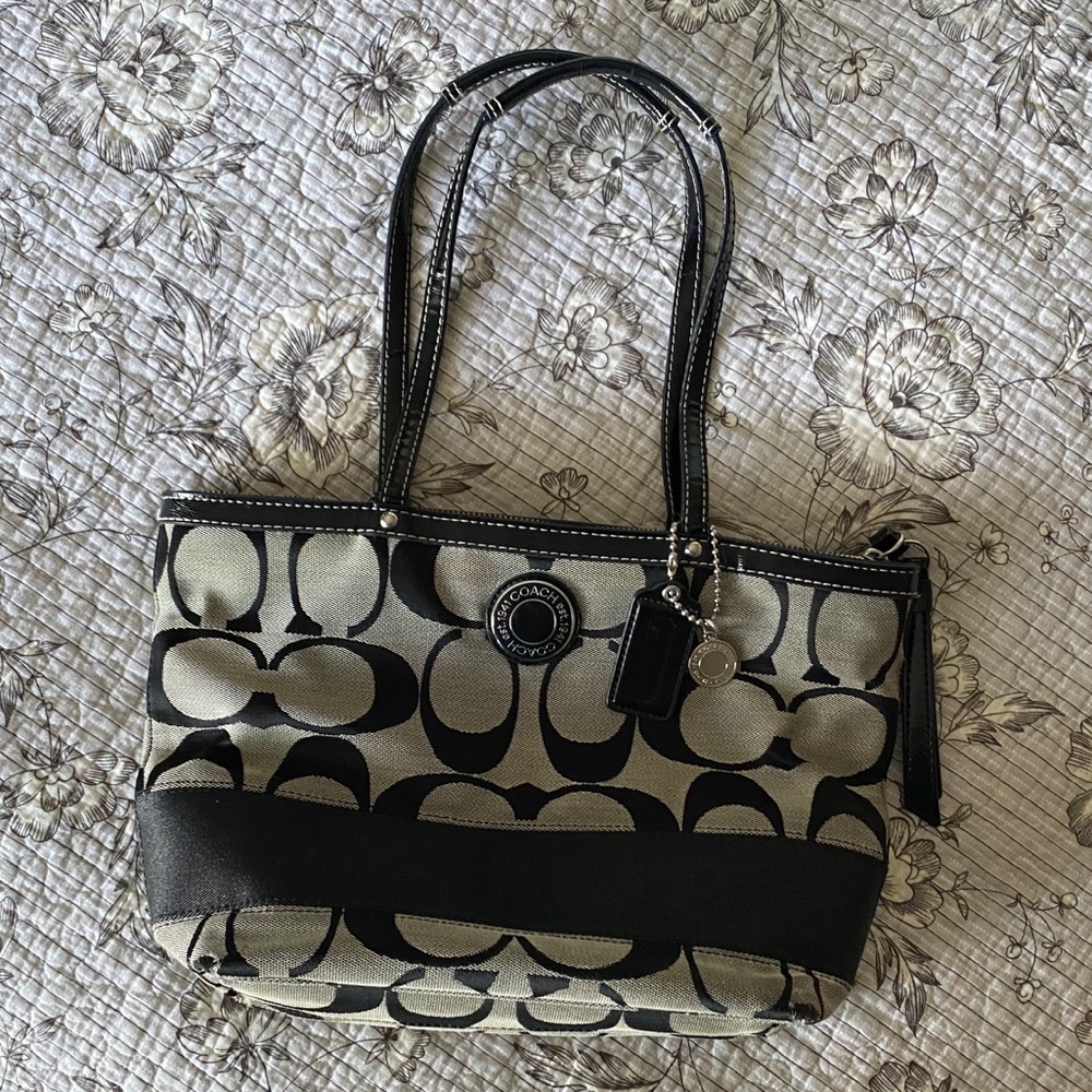🖤Coach Shoulder Bag🖤